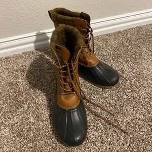 Winter boots